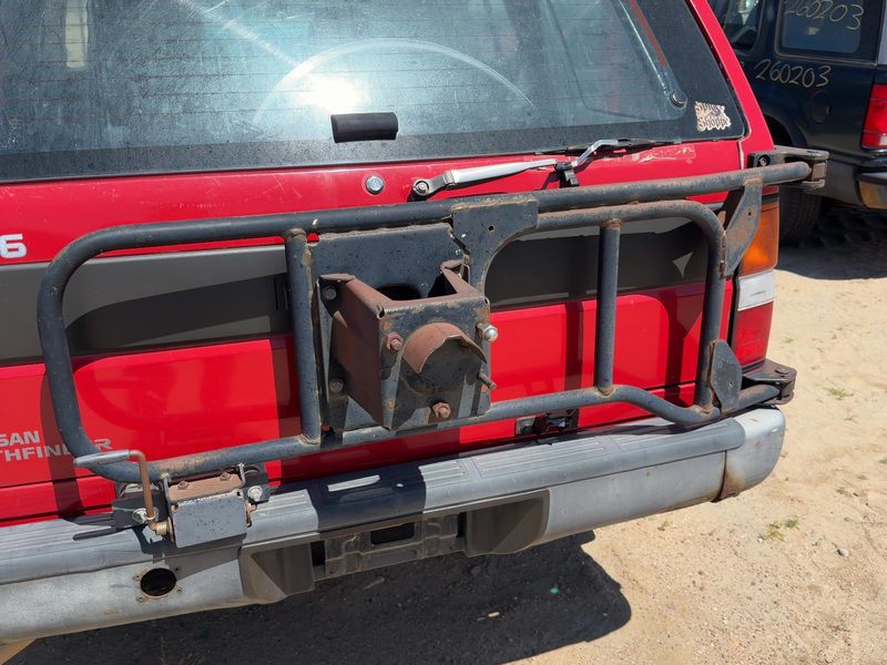 1994 Nissan Pathfinder Spare Tire Carrier