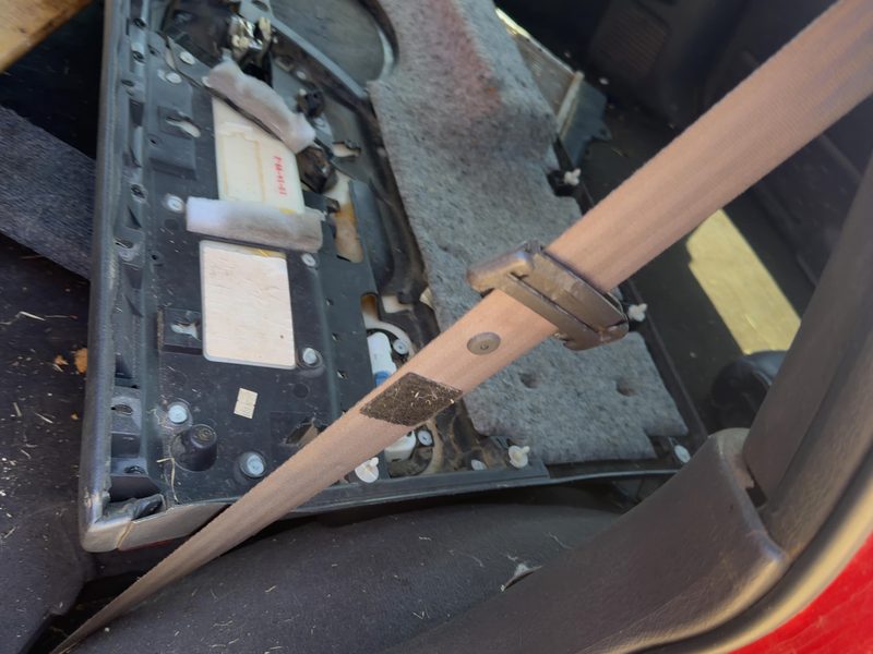 2000 Jeep Grand Cherokee Rear Seat Belt RH