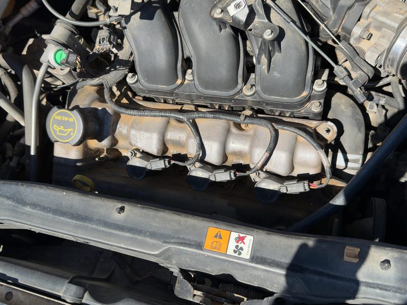 2006-2008 Ford Escape Cylinder Head