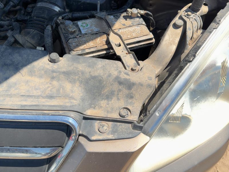 2005-2006 Honda Crv Radiator Support