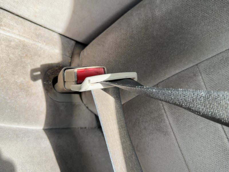 2001-2003 Mercury Grand Marquis (79 & Up) Front Seat Belt LH