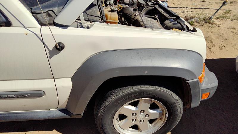 2005-2007 Jeep Liberty Fender RH