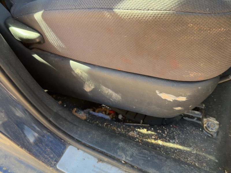 2005 Toyota Matrix Seat Track RH