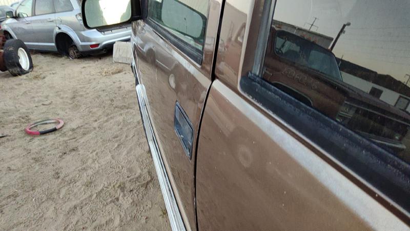 1988-2002 Chevy/gmc Suburban 1500 Series Front Door LH