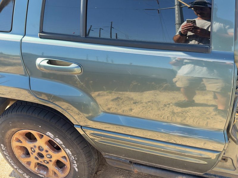 1999-2004 Jeep Grand Cherokee Rear Door RH