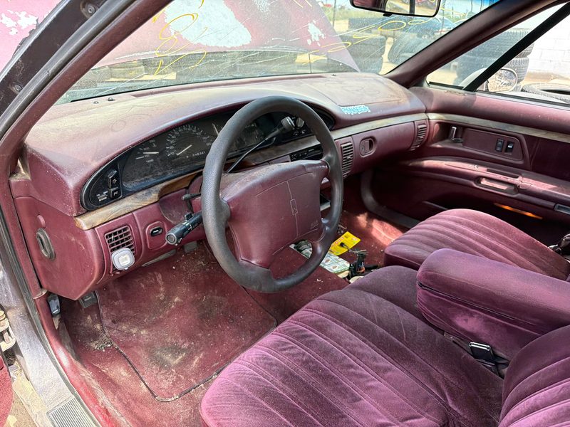 1994 Oldsmobile Eighty-eight (80 & Up) Vehicle Unit Complt.