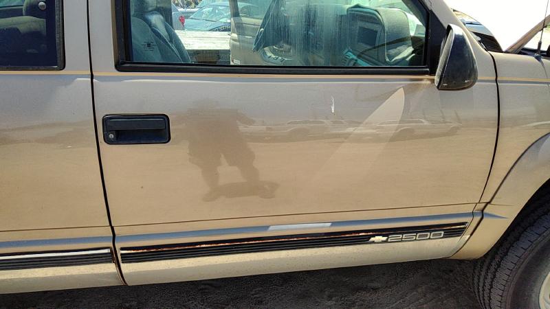 1988-2002 Chevrolet Pickup 2500 Series Front Door RH