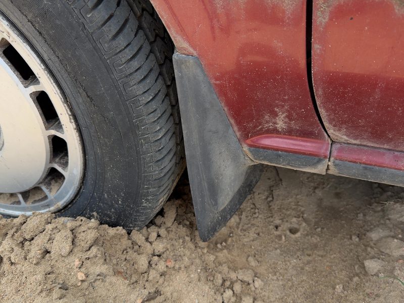 1987 Nissan Maxima Fender Moulding LH