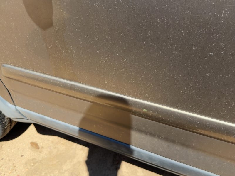2002-2006 Honda Crv Front Door Moulding LH