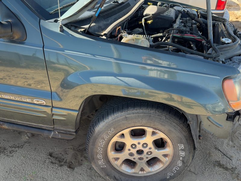 1999-2004 Jeep Grand Cherokee Fender RH
