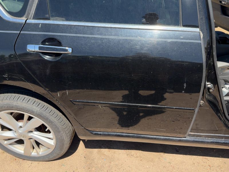 2006-2010 Infiniti M35 Rear Door RH