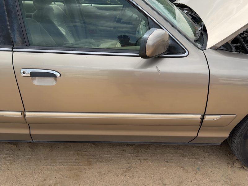 1995-2002 Mercury Grand Marquis (79 & Up) Front Door RH
