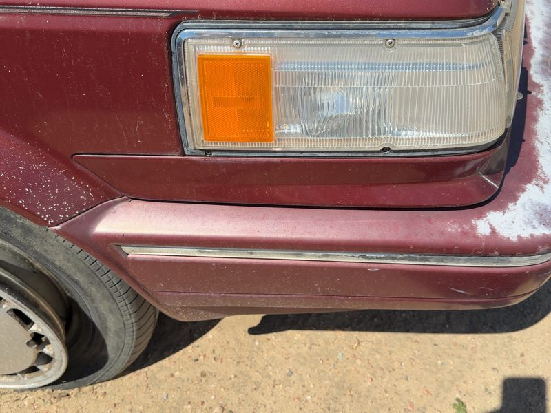 1987 Nissan Maxima Fender Moulding RH