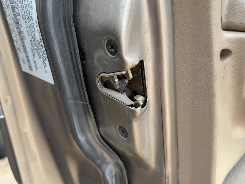1998-2006 Mercury Grand Marquis (79 & Up) Front Door Latch LH