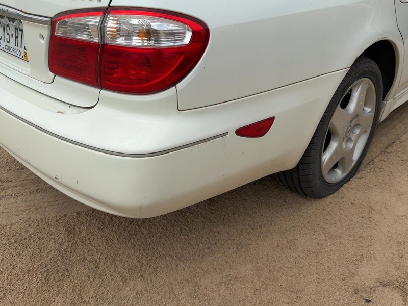 2000-2001 Infiniti I30 Rear Bumper Assembly