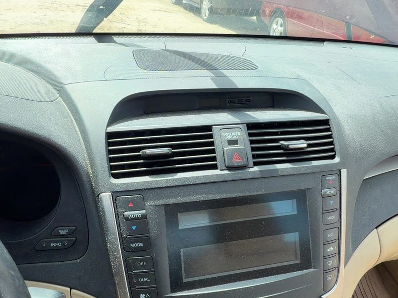 2004-2008 Acura Tl Dash Panel