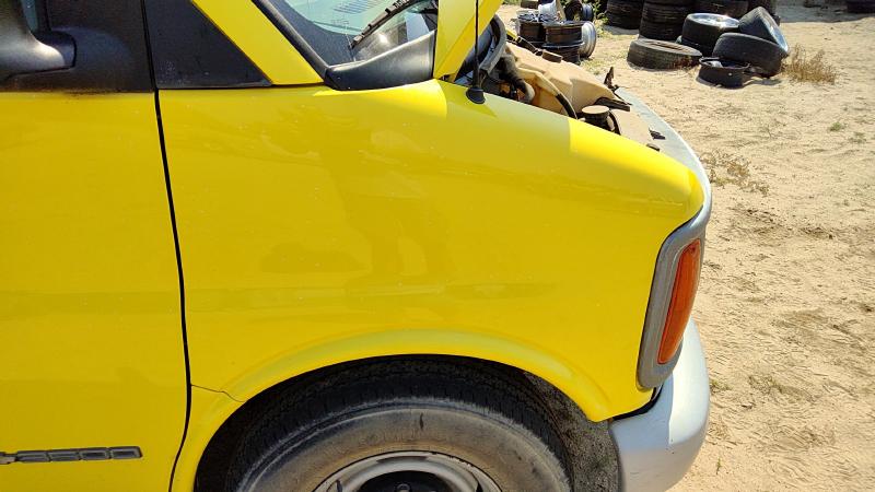 1996-2002 Chevrolet Van Express 3500 Series Fender RH
