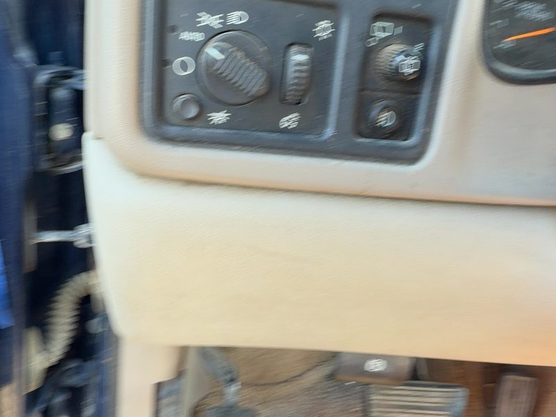 2003 Chevy/gmc Suburban 1500 Series Dash Panel