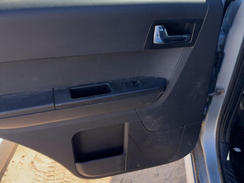 2008-2012 Mercury Mariner Rear Door Trim Panel LH