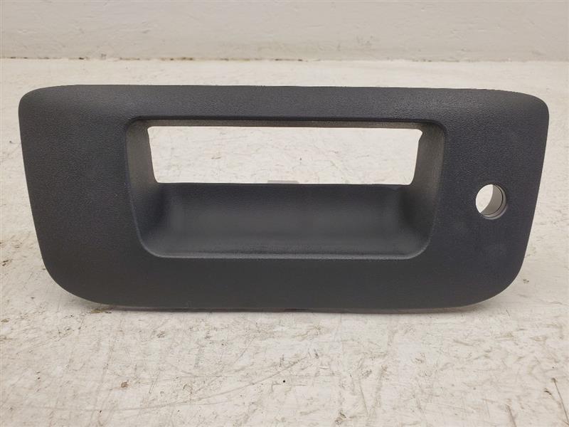 2007-2014 Chevrolet 1500 Silverado Pickup Outside Door Handle