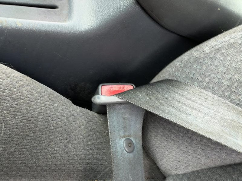 2000-2001 Toyota Camry Front Seat Belt LH