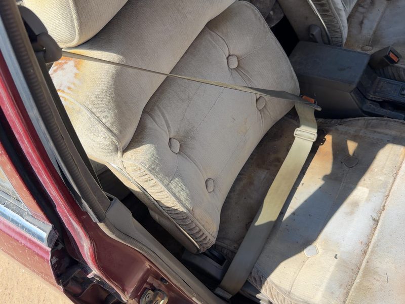 1987 Nissan Maxima Front Seat Belt RH