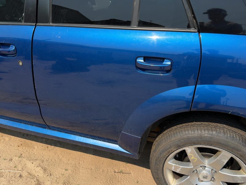 2002-2005 Saturn Vue Rear Door LH
