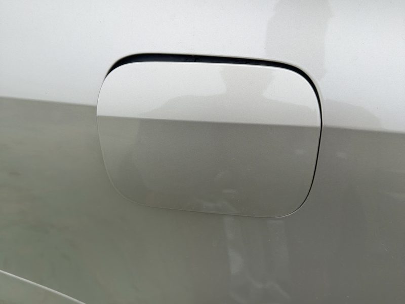 2011-2018 Jetta Except Gli Fuel Tank Door