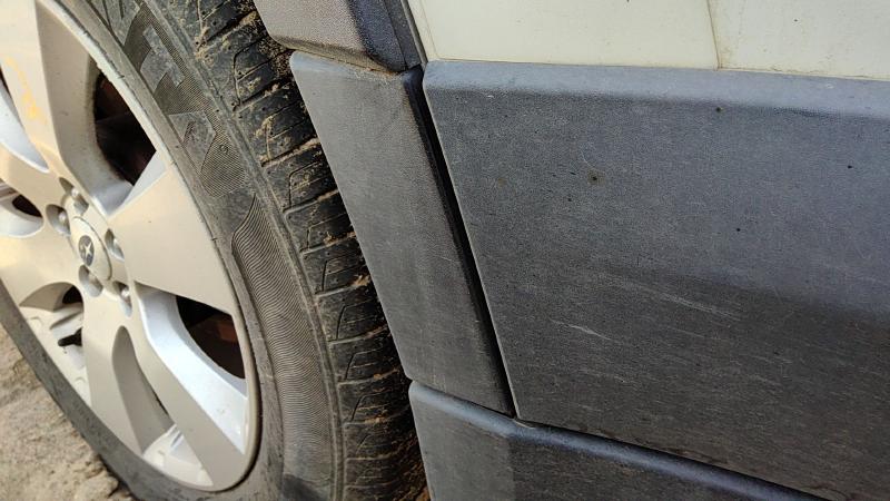 2012 Subaru Legacy/ Outback Quarter Panel Moulding RH