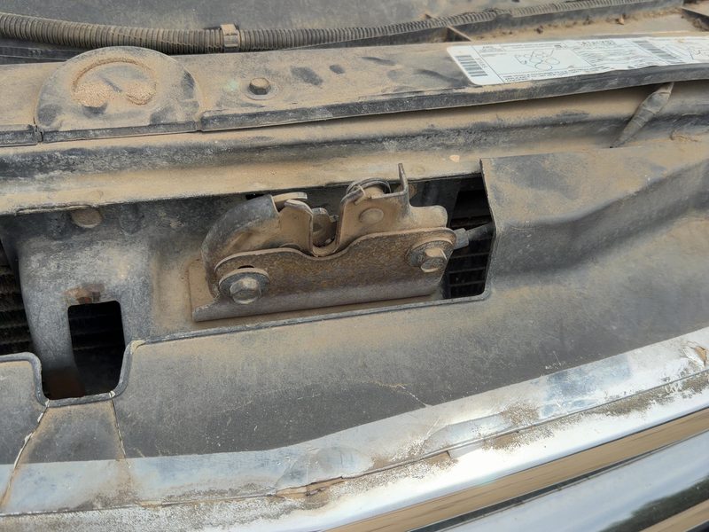 1996-2000 Chevrolet Pickup 1500 Series Radiator Support