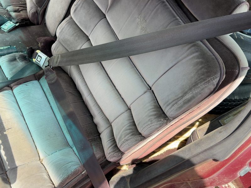 1986 Buick Park Avenue (80&up) Front Seat Belt LH