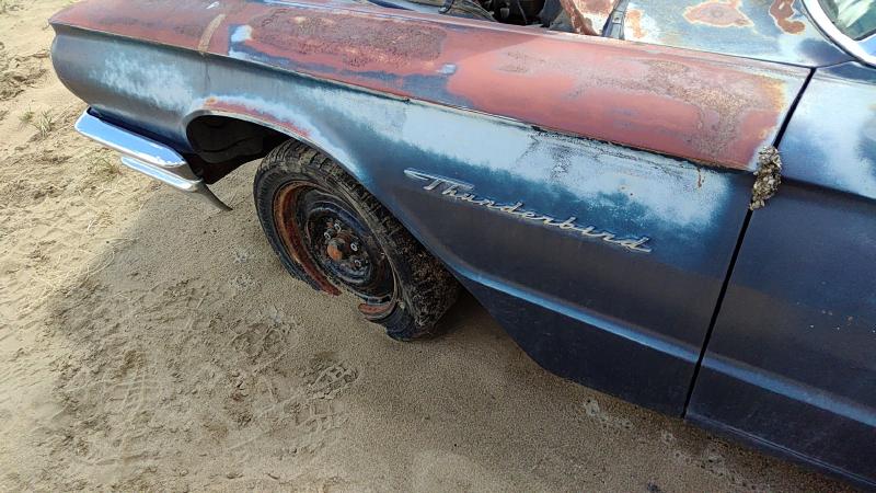 1964 Thunderbird Fender LH
