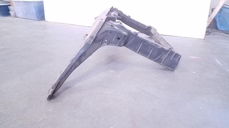2006-2009 Ford Fusion Radiator Support