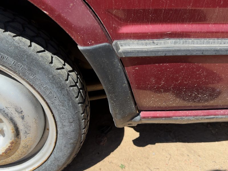 1987 Nissan Maxima Quarter Panel Moulding RH