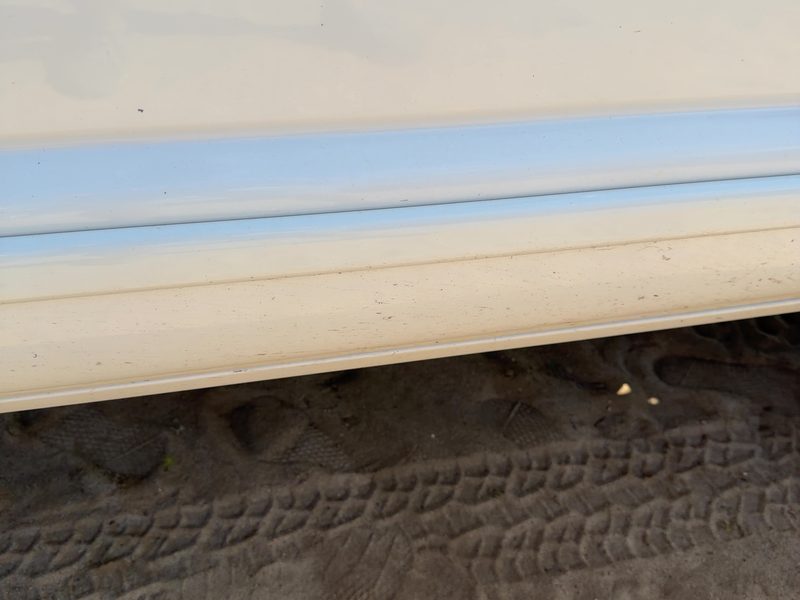 2002-2005 Blazer S10/jimmy S15 Front Door Moulding RH