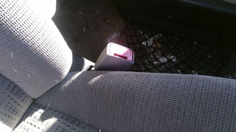 2001-2004 Chevrolet Venture Front Seat Belt