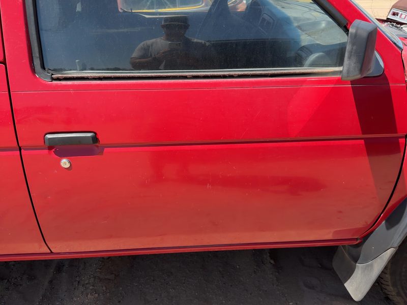 1986-1995 Nissan Pathfinder Front Door RH