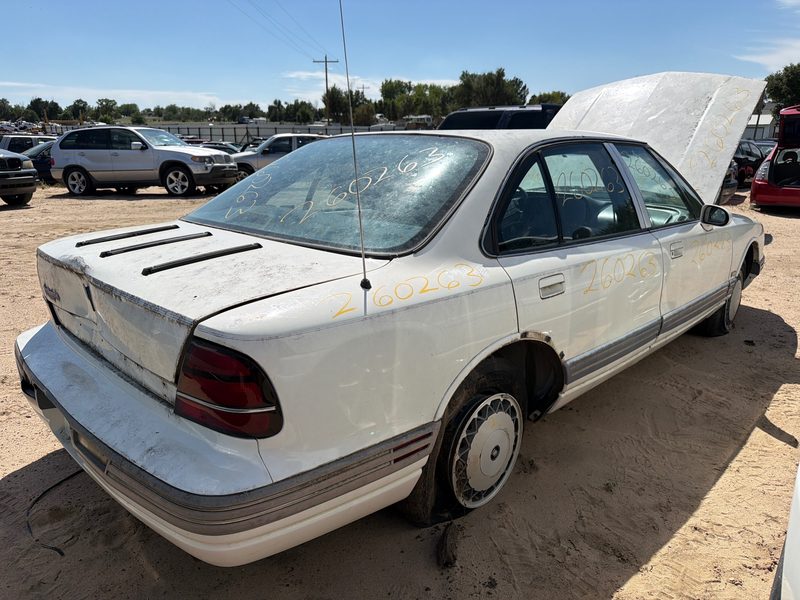 1993 Oldsmobile Eighty-eight (80 & Up) Vehicle Unit Complt.