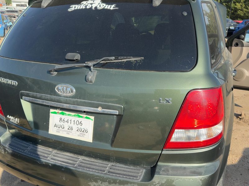 2003-2009 Kia Sorento Trunk/Decklid/Hatch/Tailgate