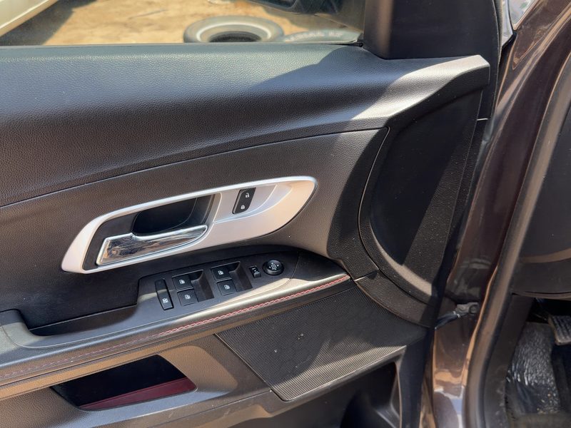2012-2015 Chevrolet Equinox Front Door Trim Panel LH
