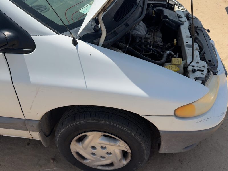 1996-2000 Chrysler Town & Country Fender RH