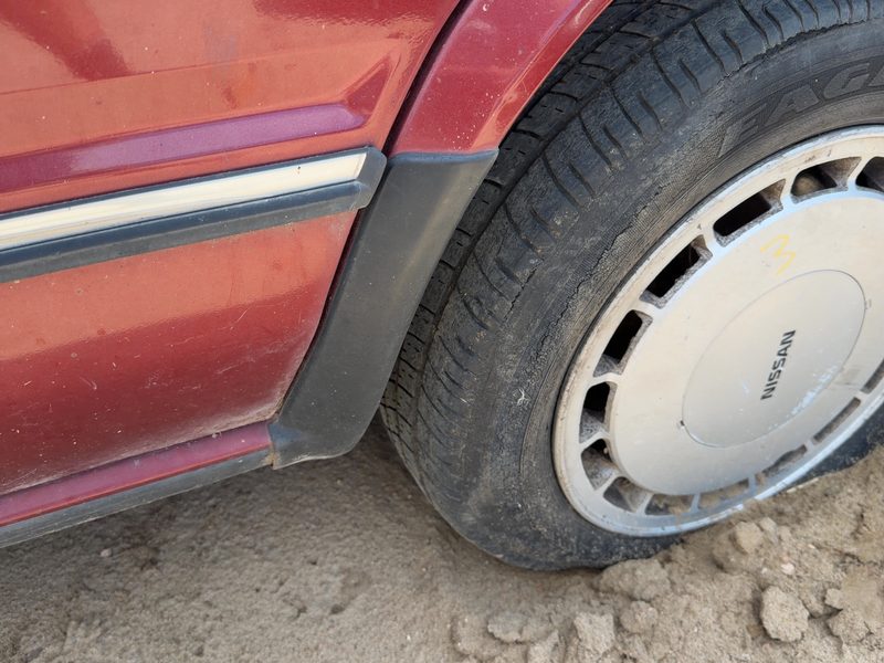 1987 Nissan Maxima Quarter Panel Moulding LH