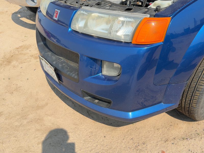 2004-2005 Saturn Vue Front Bumper Assy.