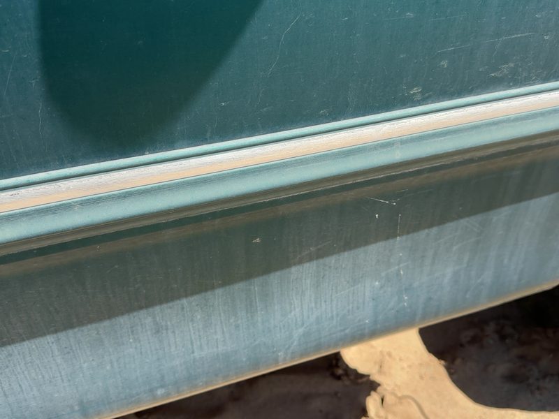 1997-1998 Ford Pickup F150 Series Front Door Moulding RH