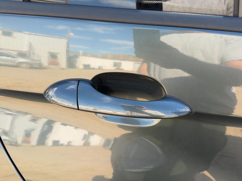 2000-2006 BMW X5 Outside Door Handle RH