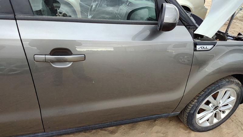 2014-2019 Kia Soul Front Door RH