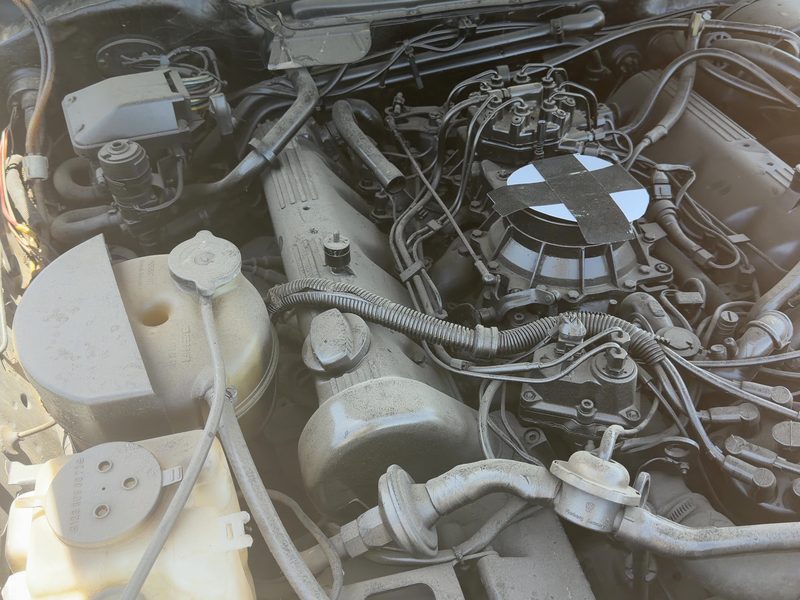 1976-1980 Mercedes 450 Cylinder Head