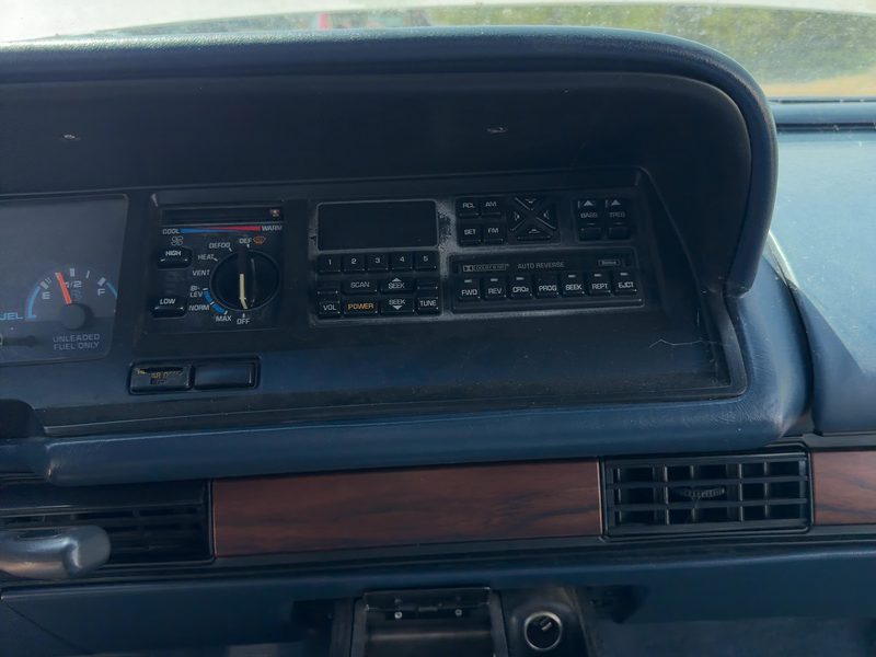 1991-1993 Oldsmobile Eighty-eight (80 & Up) Dash Panel