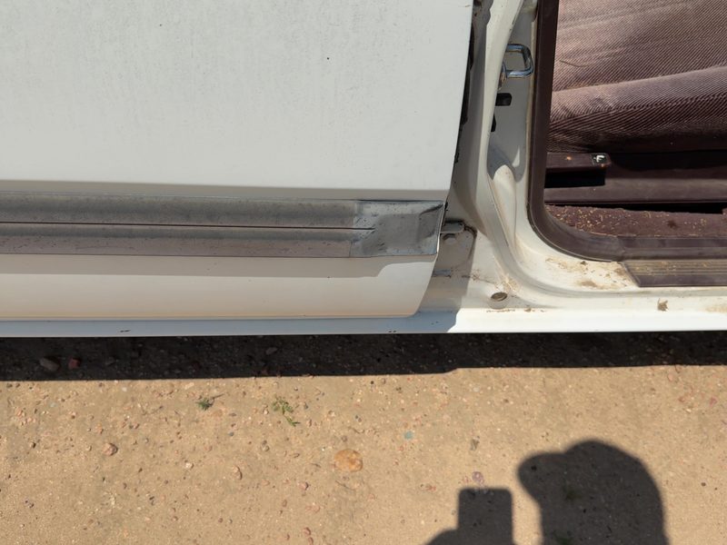 1989 Honda Accord Rear Door Moulding RH