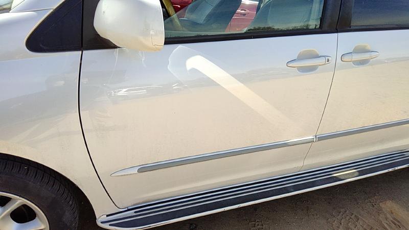 2004-2010 Toyota Sienna Front Door LH